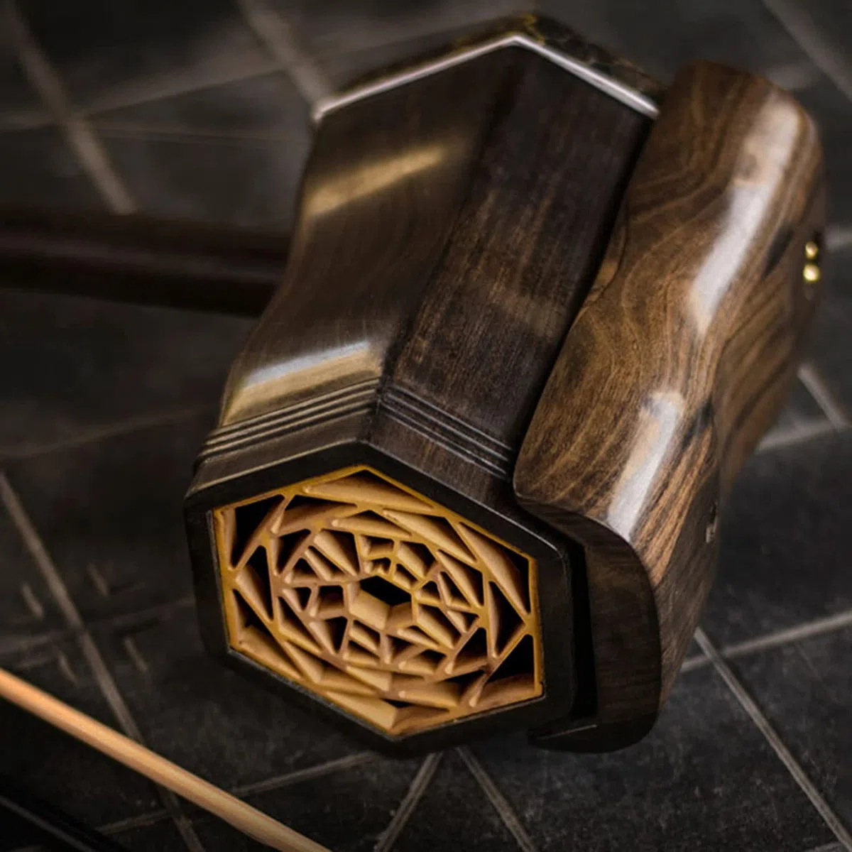 Solidwood Erhu, Erhu Musikinstrument, Handgefertigtes Erhu in professioneller Aufführungsqualität mit hochwertiger Aufbewahrungsbox