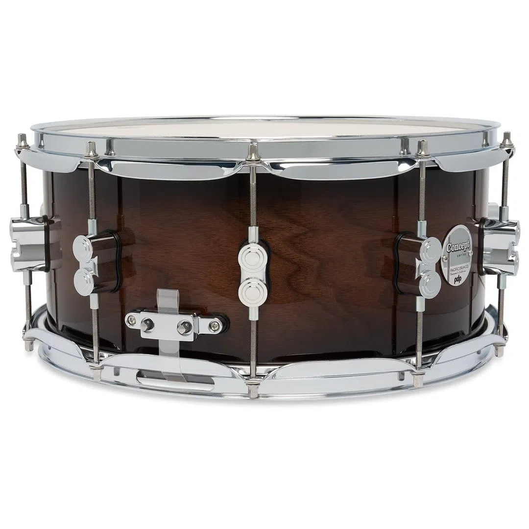 Pacific Drums Concept Maple Snare Drum, 14" x 6,5", Exotic Walnut to Charcoal