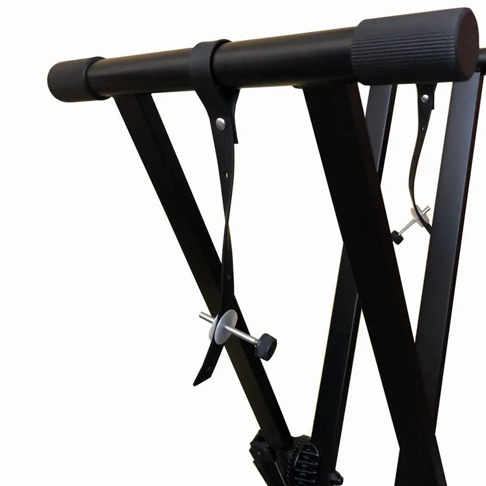 Roland FP-30X Digital Piano, Das extrem beliebte tragbare Piano – Überarbeitet (schwarz) & RockJam Xfinity Doublebraced Pre Assembled Keyboard Stand with Locking Straps