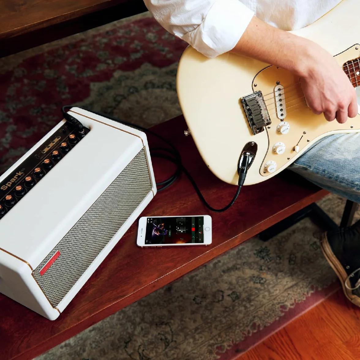 Positive Grid Spark 40-Watt Combo Übungsgitarrenverstärker für E-Bass und Akustikgitarre mit Spark Mobile App (Perlweiß)