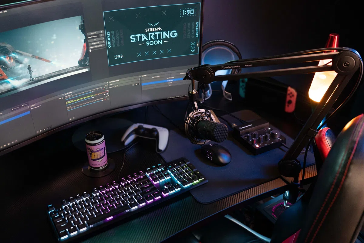 Audio Technica AT-UMX3 USB Desktop Audio Mixer