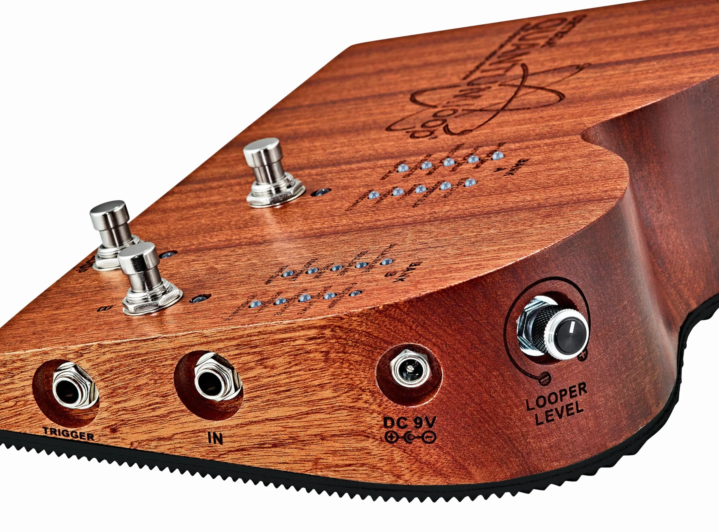 Ortega Guitars Digitale Stomp Box – Digitales Effektpedal und Looper – 16 Drum & Percussion Samples – Inklusive Netzteil – Mahagoni Holz, Natur (QUANTUMloop)