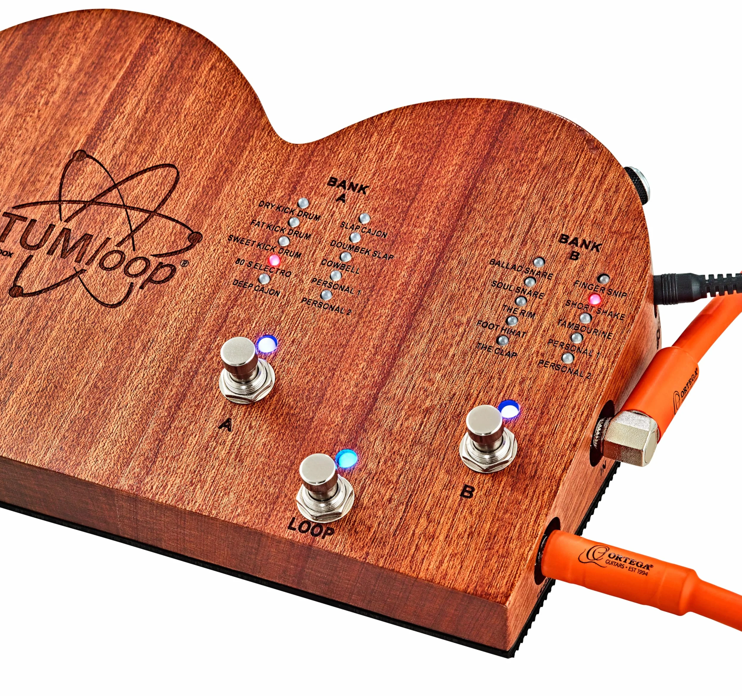 Ortega Guitars Digitale Stomp Box – Digitales Effektpedal und Looper – 16 Drum & Percussion Samples – Inklusive Netzteil – Mahagoni Holz, Natur (QUANTUMloop)