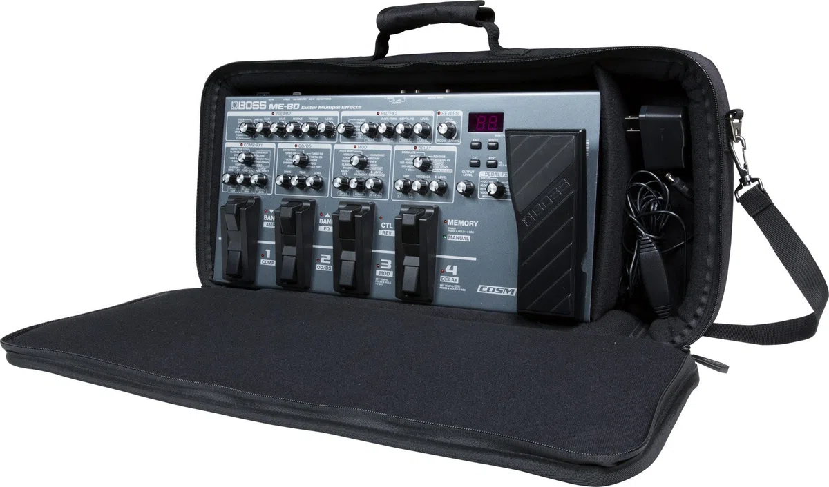BOSS CB-ME80 Custom-Tasche mit Schultergurt für ME-80 Gitarren-Multieffektpedal und Zubehör