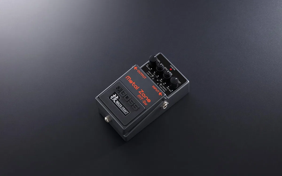 BOSS MT-2W Metal Zone Waza Craft