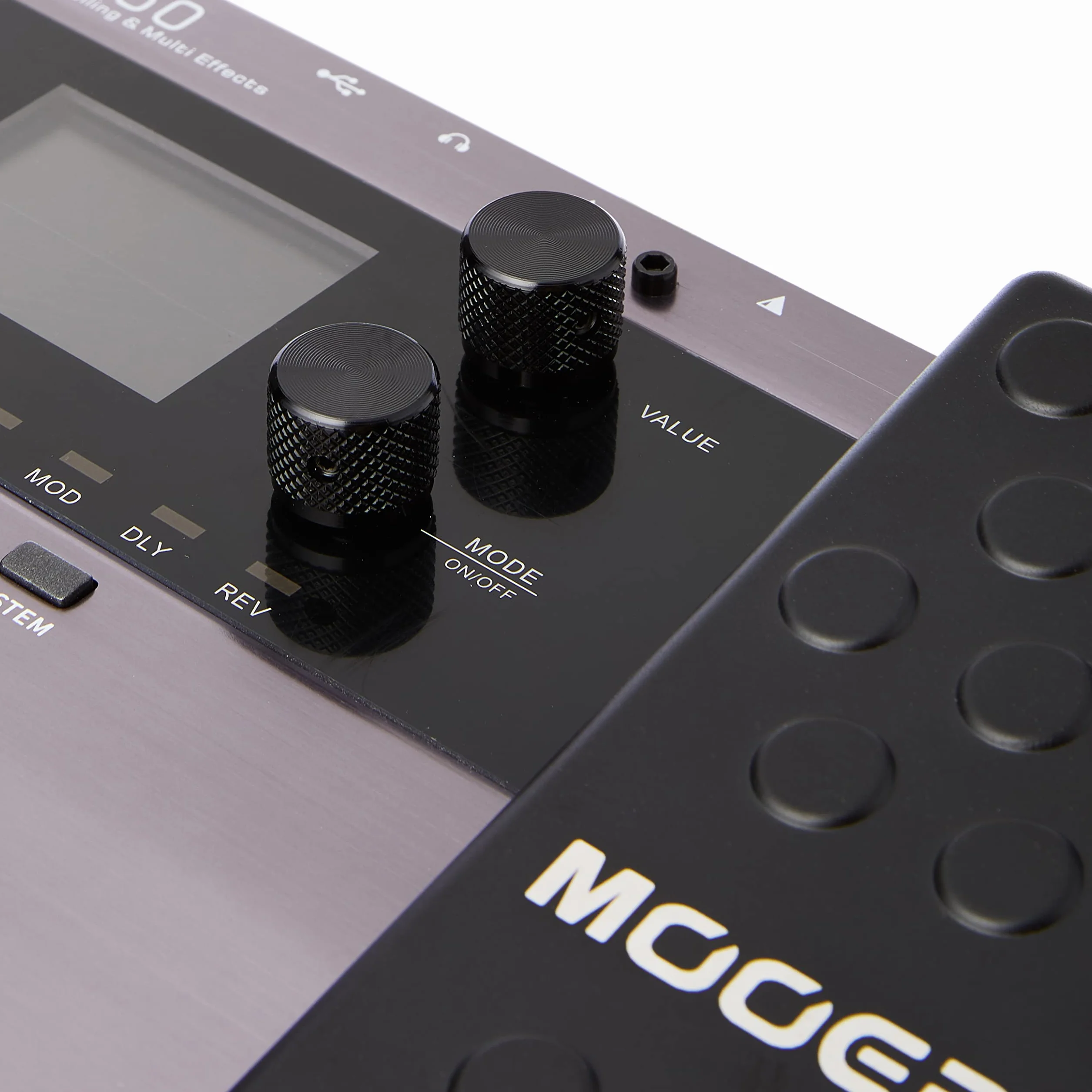 MOOER GE150 Amp Modelling & Multi Effects Pedal