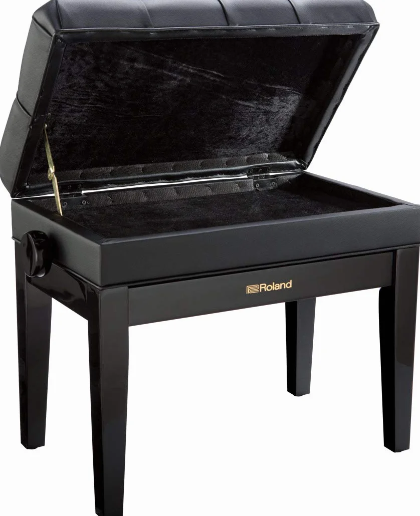 Roland Klavierbank in Hochglanz-Ebenholz-Ausführung mit Vinyl-Sitz und Aufbewahrungsfach für Partituren – RPB-500PE, Poliertes Ebenholz, 64.5 x 37.5 x 25 cm