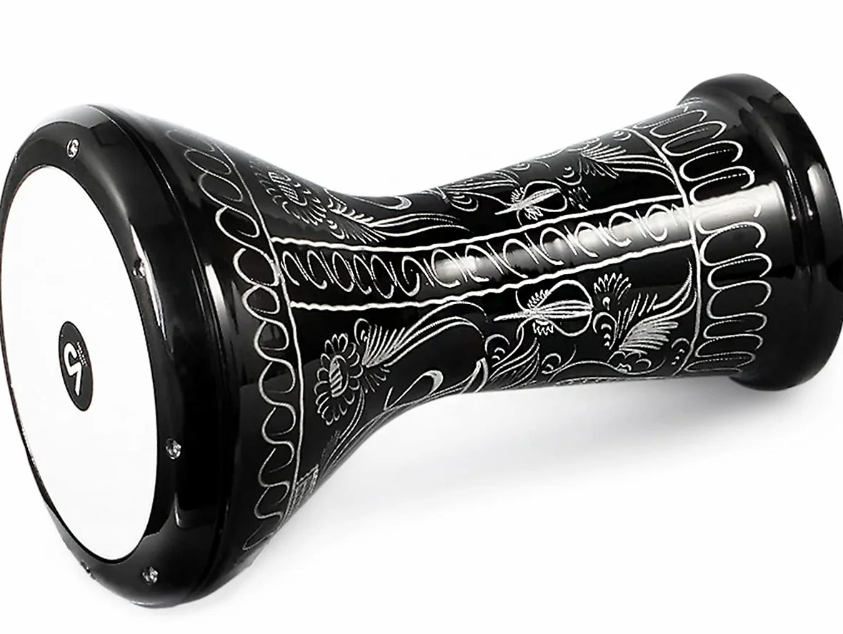 Orientalische Aluguß Handtrommel Darbuka, Dümbek mit Tasche, Schlüssel und Ersatzfell