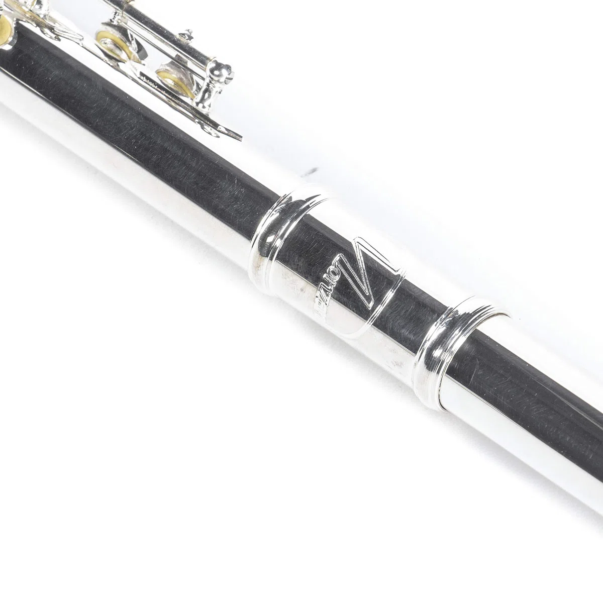 Monzani MZFL-370 Querflöte, Japanisches Neusilber, Geschlossene Klappen, E-Mechanik, C-Fuß, Stimmung C, Inklusive Etui, Ideal für Anfänger und Wiedereinsteiger, Warmer Klang, Italienische Polster und