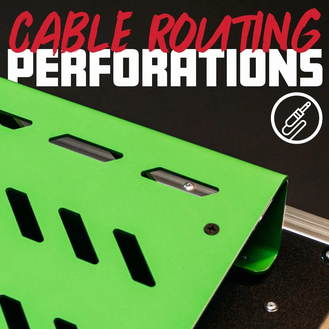 Gator Großes Pedalboard aus Aluminium mit Tragetasche – 60,3 x 27 cm Fläche – Inkl. Klettband & Universalhalterung für Netzteile (GPB-BAK-1), Schwarz