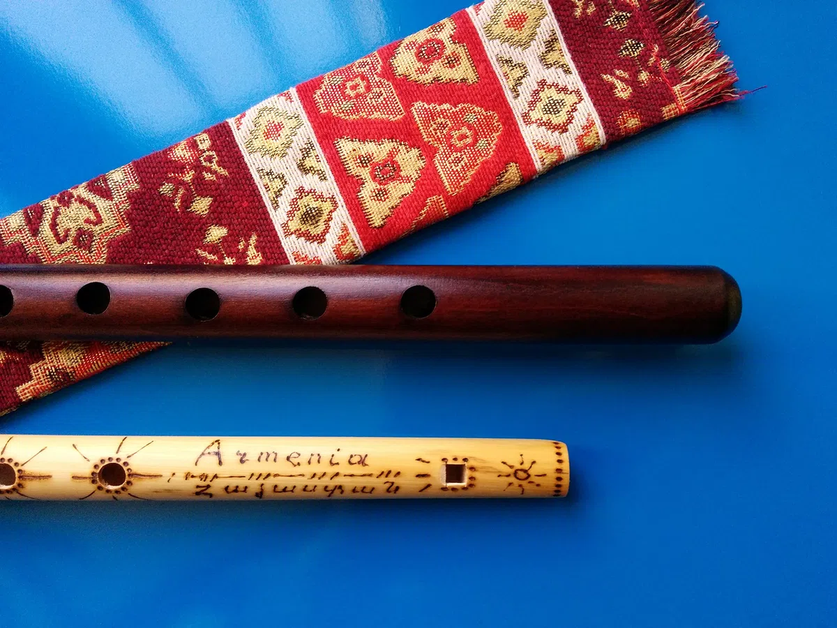 Theodoros Armenischer Duduk, A Key, Aprikosenholz, Zwischenprodukt, mit Etui, 2 Blättern und Anleitung (evtl. nicht in deutscher Sprache)