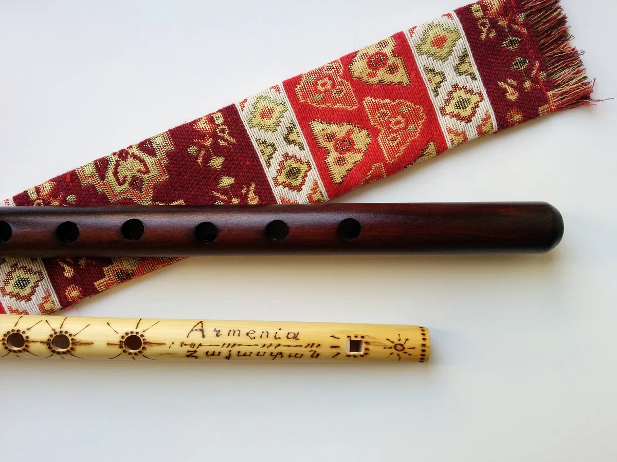 Theodoros Armenischer Duduk, A Key, Aprikosenholz, Zwischenprodukt, mit Etui, 2 Blättern und Anleitung (evtl. nicht in deutscher Sprache)