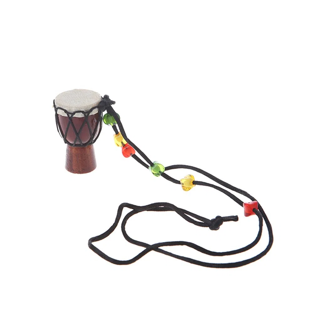 Anhänger Hölzerner klassischer Jambe Schlagzeuger Mini Djembe Percussion afrikanisches Handtrommel Bongo Charme Geschenk (4#)