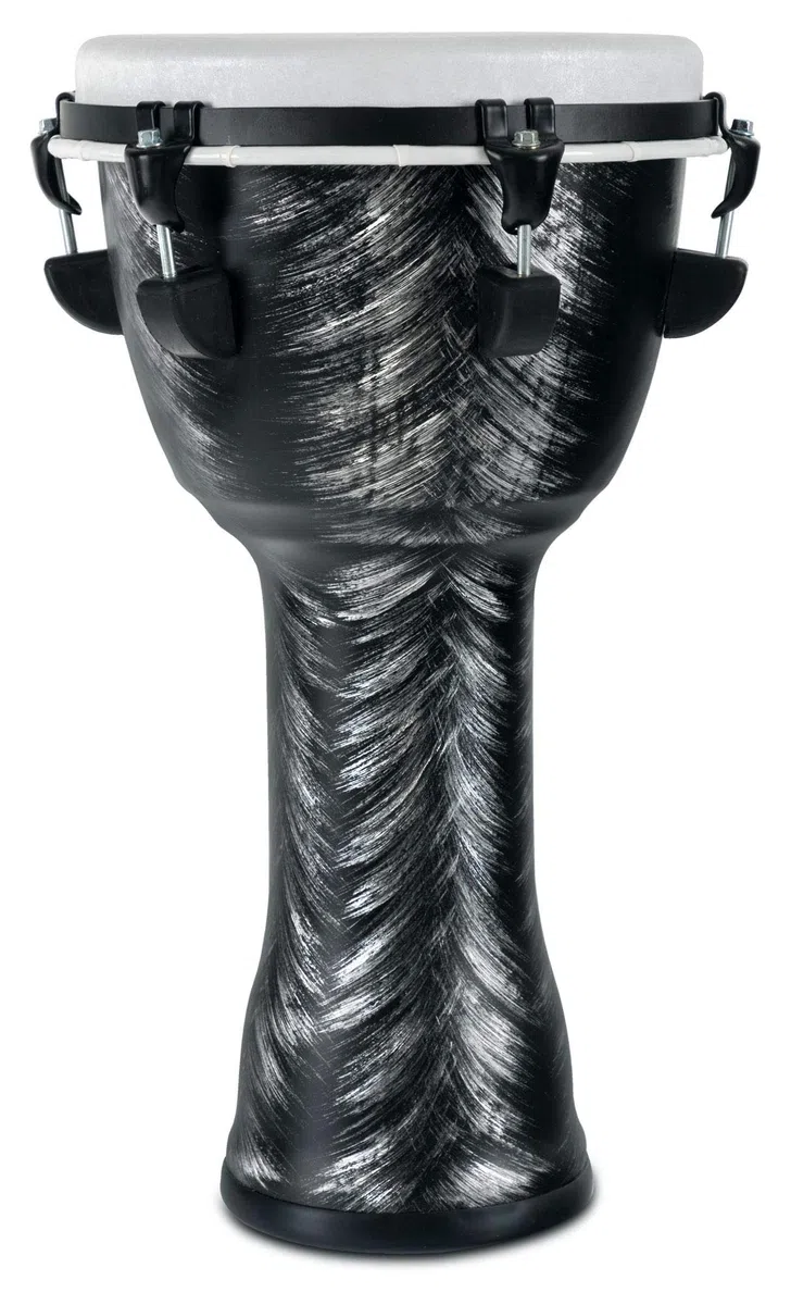 XDrum Djembe 10" Silver Brush Bag Set (aus PVC gefertigt, 6 Stimmschrauben, Kunststoff-Fell mit Natur-Optik, Höhe: 50cm, im Set inkl. passender Rucksacktasche für Transport und Aufbewahrung)