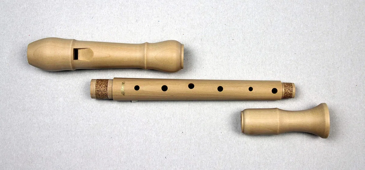 Schneider F-Alt-Blockflöte, deutsche Griffweise, 3-teilig, Bergahorn natur
