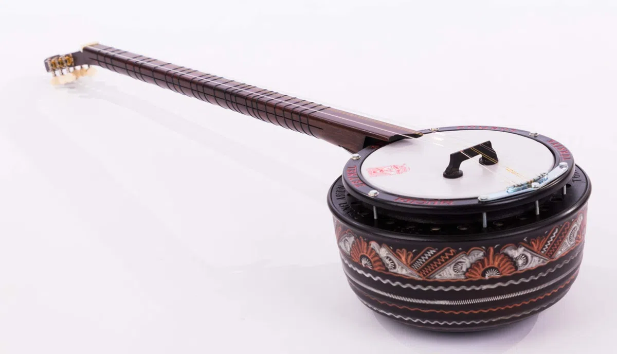 Türkisches Cumbus Jumbush Sazbush langer Hals Sazbush bunt verziertes Saitenmusikinstrument