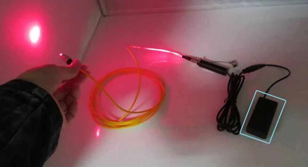 650nm Fasergekoppelter Laser Single Mode Ausgang FC Schnittstelle Circular Dot Red Laser